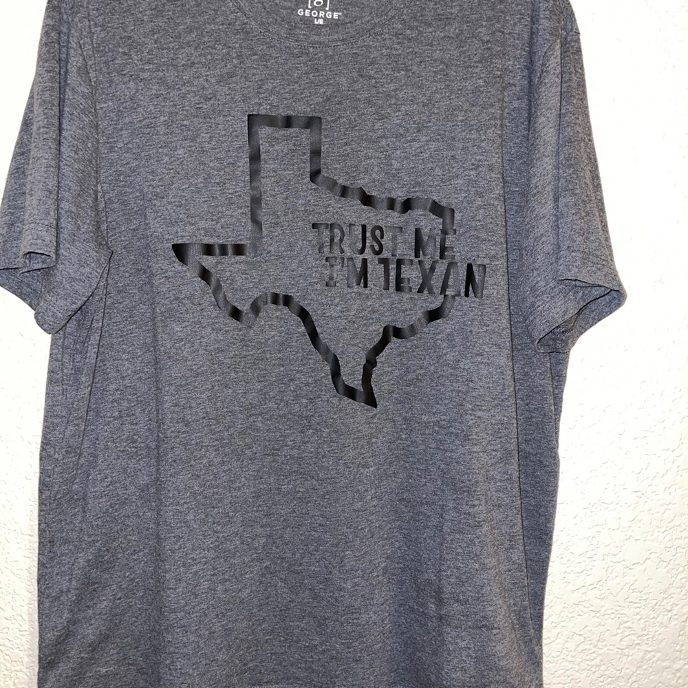 Men’s “trust me I’m Texan” tee